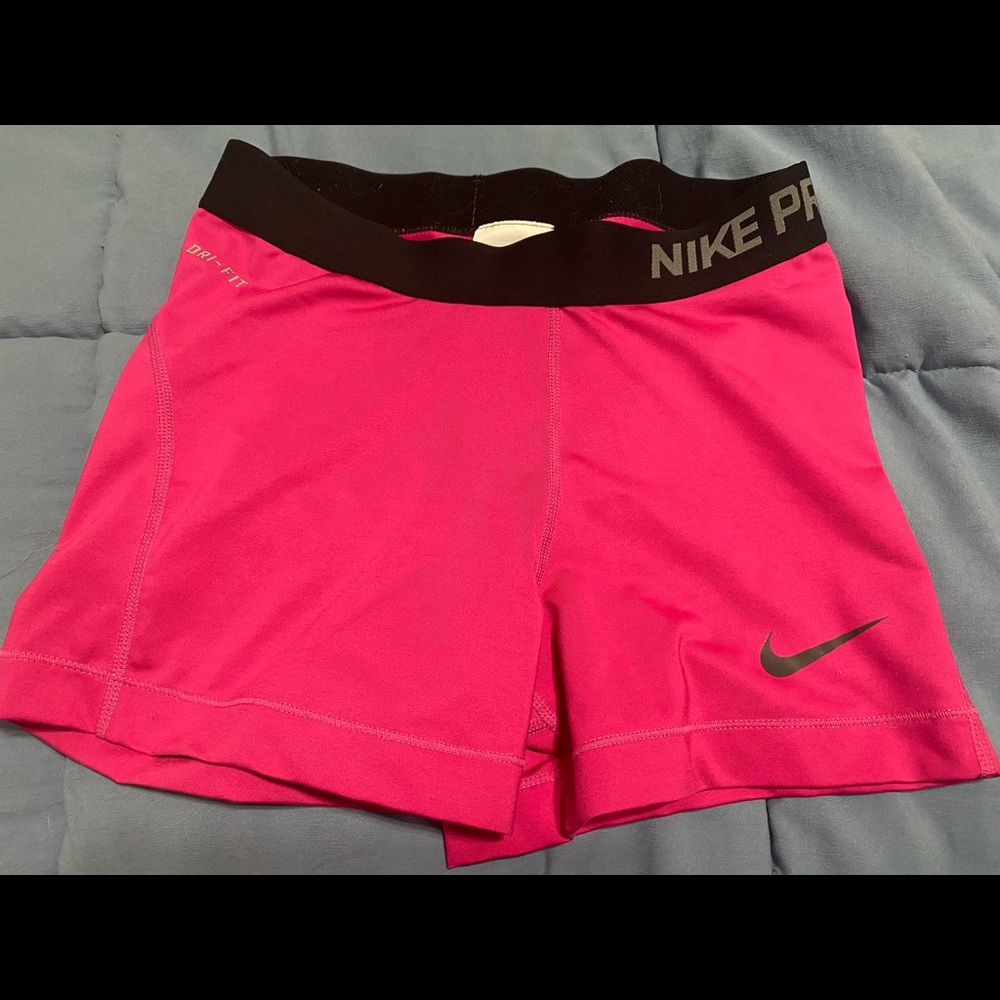 Nike Pro - Pink - Medium